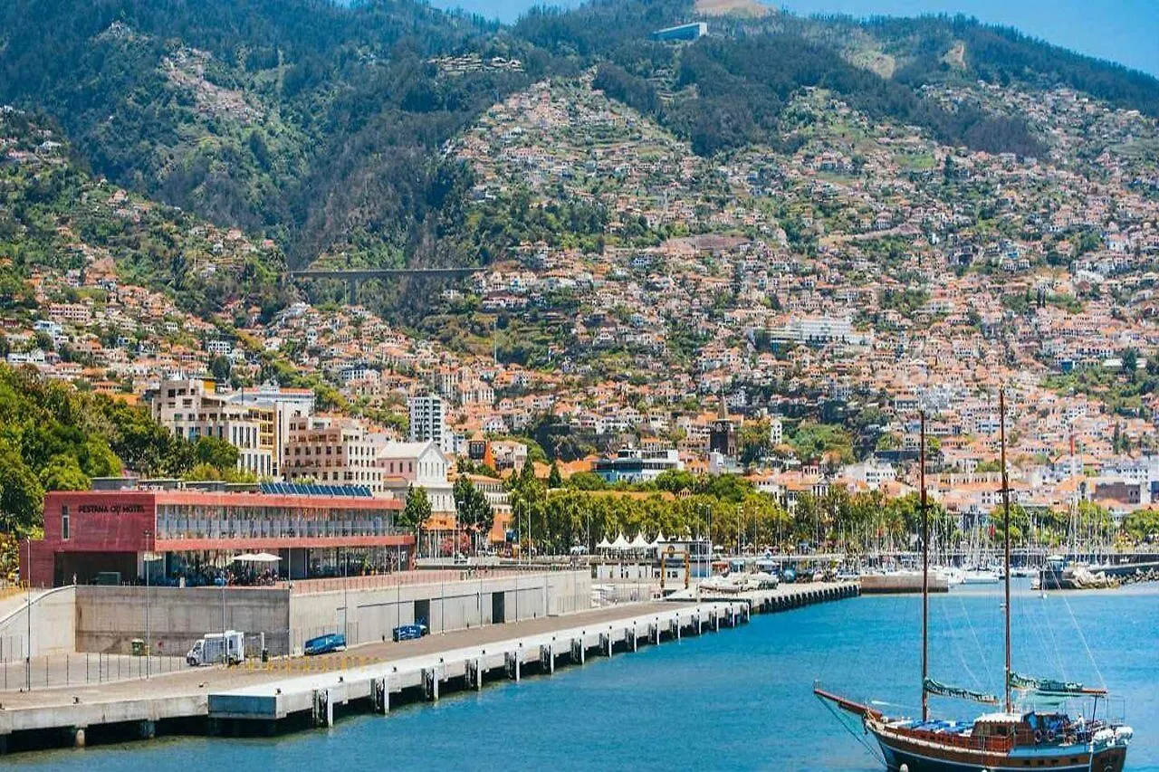 Hotel Pestana Cr7 Funchal (Adults Only)