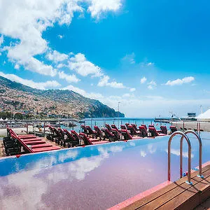 ****  מלון Pestana Cr7 Funchal (Adults Only) פורטוגל
